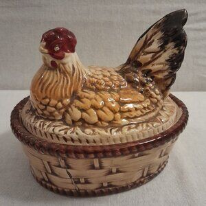 RARE VTG Ceramic Hen on Nest by Tilso